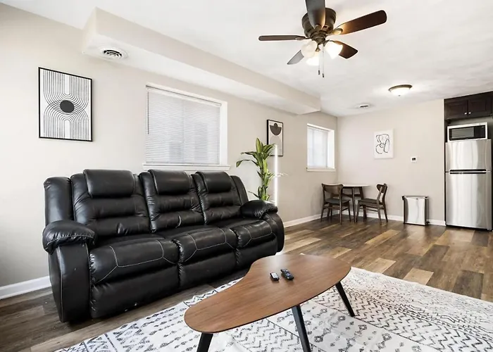 Apartamento Chic And Comfortable 1br Near Bradley U *