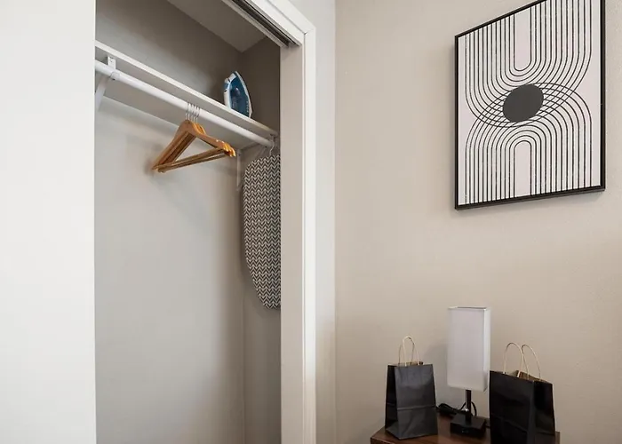 Apartamento Chic And Comfortable 1br Near Bradley U