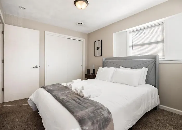 Apartamento Chic And Comfortable 1br Near Bradley U *