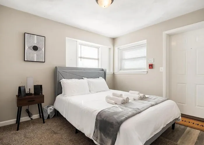 Apartamento Chic And Comfortable 1br Near Bradley U
