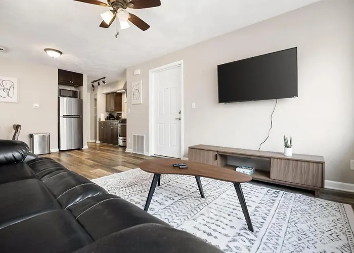 Apartamento Chic And Comfortable 1br Near Bradley U *